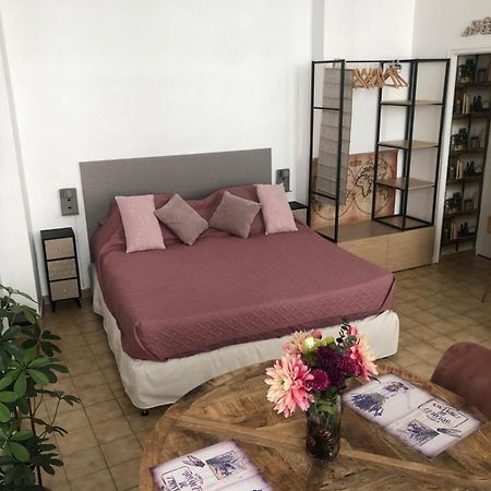 Studio Au Coeur D'Avignon Intra-Muros מראה חיצוני תמונה